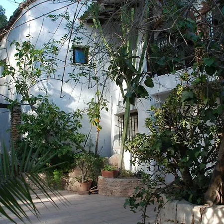 Bed and Breakfast Capblanc -firstline *
