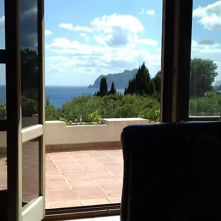 Capblanc -firstline Bed and Breakfast Moraira