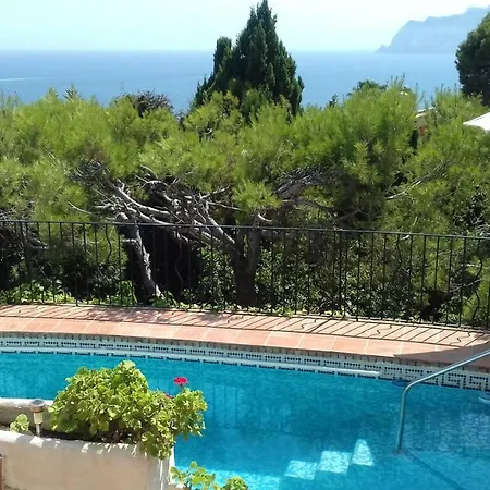 Capblanc -firstline Bed & Breakfast Moraira